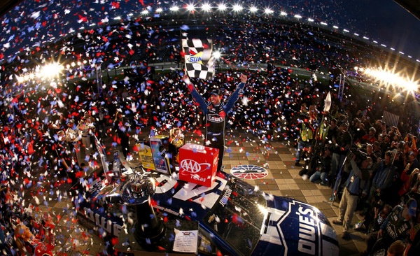 Jimmie Johnson may have stumbled at Martinsville but was unbeatable in the Texas 500