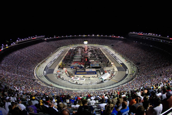 Bristol? Jimmie Johnson's slump continues, just as Matt Kenseth snaps back strong
