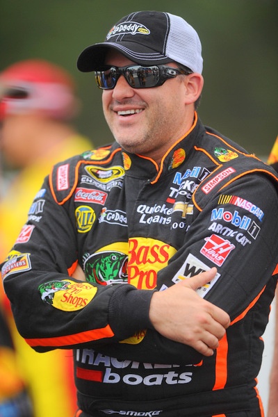 Tony Stewart's sprint car crash and surgery may doom his NASCAR playoff chances
